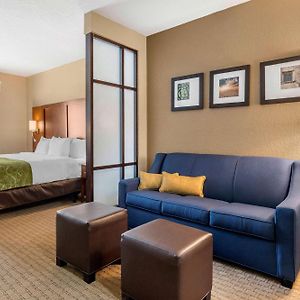 King Suite Mobility accessible